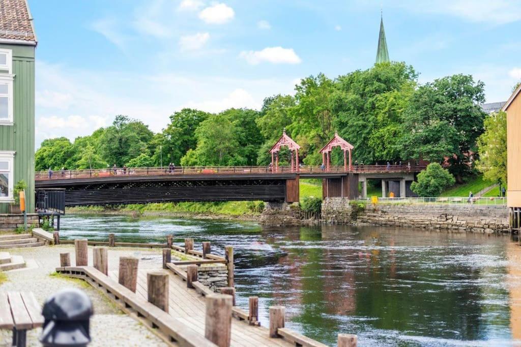 Apartament Bakklandets Perle 3-Roms Trondheim Zewnętrze zdjęcie